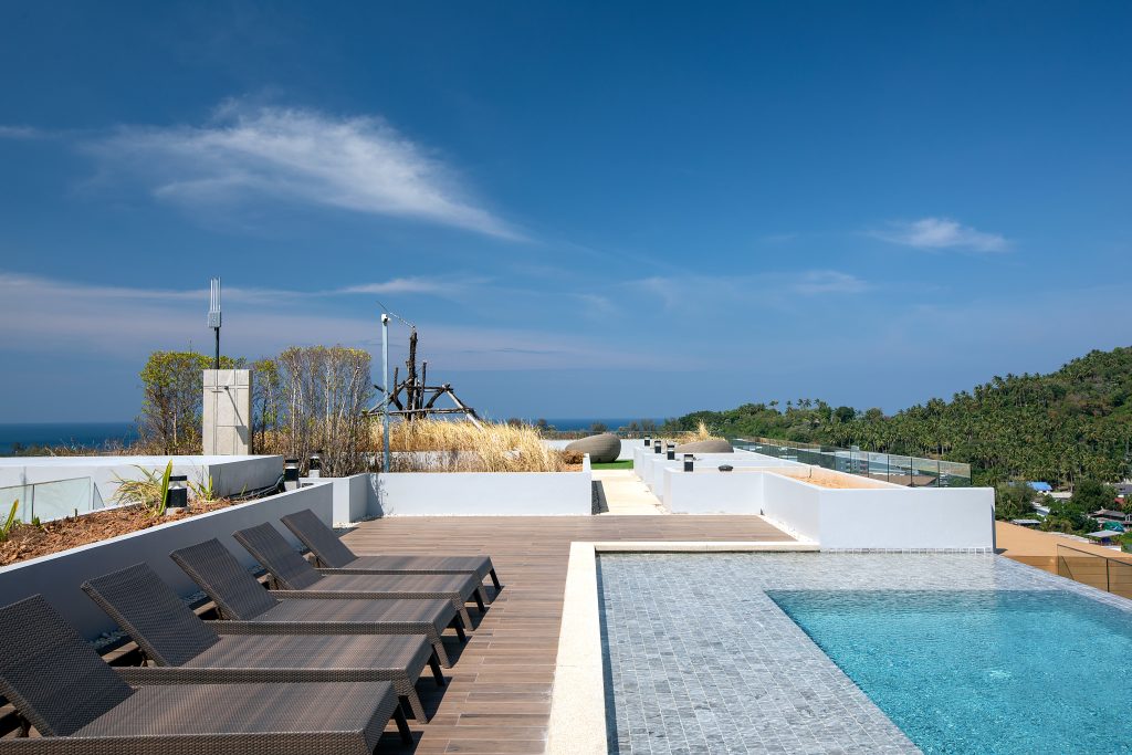 Mida Grande Rooftop Swimming Pool 1